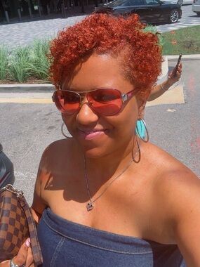 Meet your Posher, Keosha